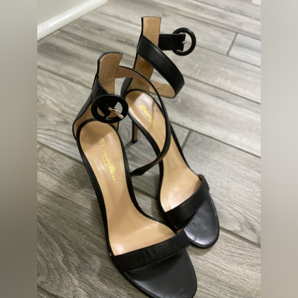Brand new never worn.
